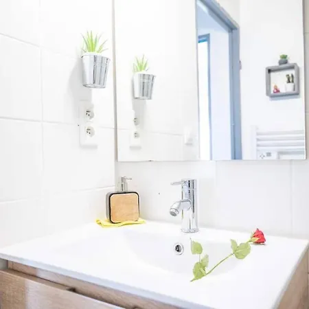 Havre De Sable - Wifi - 250m - Centre A Proximite - Pas De Parking Gratuit Dans La Rue דירה לה גרנד מוט